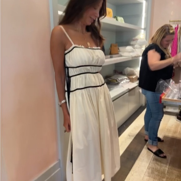 Meet your Posher, Jodi - Picture 2 of 6